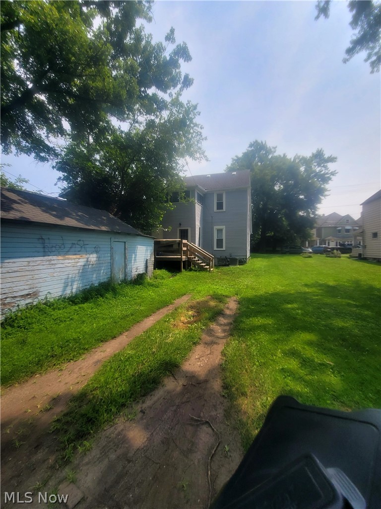 140 7th Street NW Barberton OH 44203