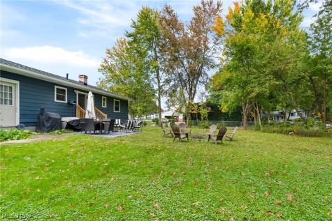 5201 Fawn Drive New Franklin OH 44319