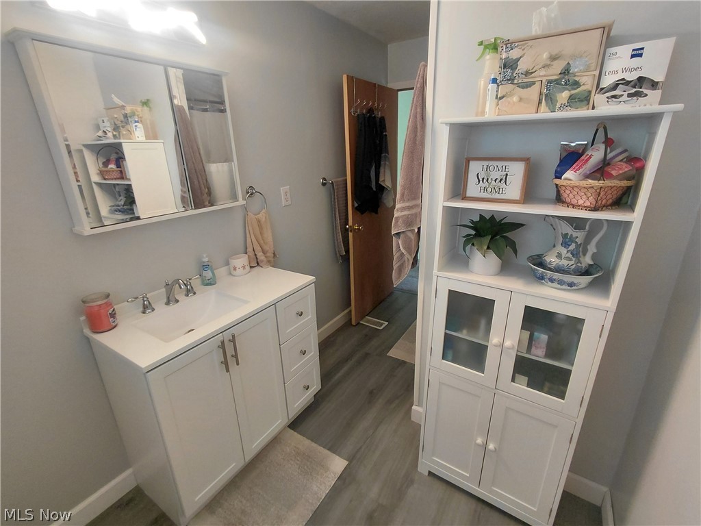 6136 Vo Ash Drive SW Carrollton OH 44615