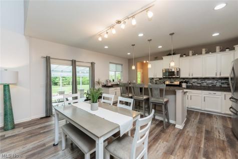 4974 Stradford Court North Ridgeville OH 44039