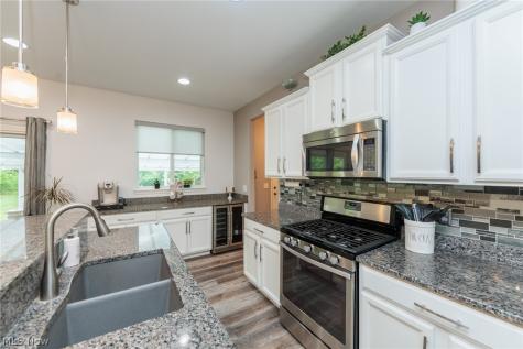 4974 Stradford Court North Ridgeville OH 44039