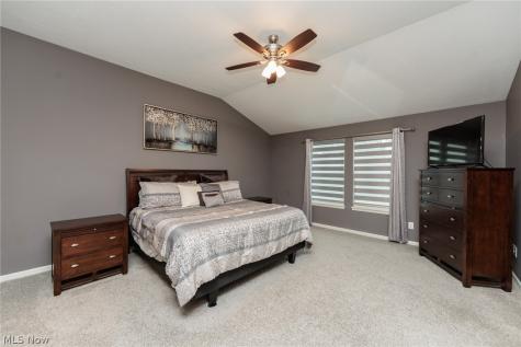 4974 Stradford Court North Ridgeville OH 44039