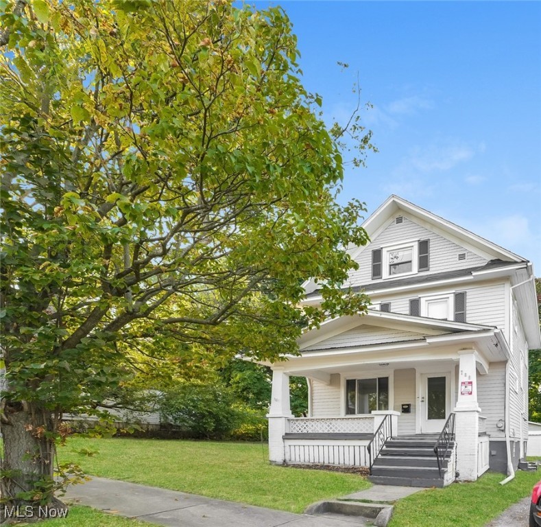 788 Saxon Avenue Akron OH 44314