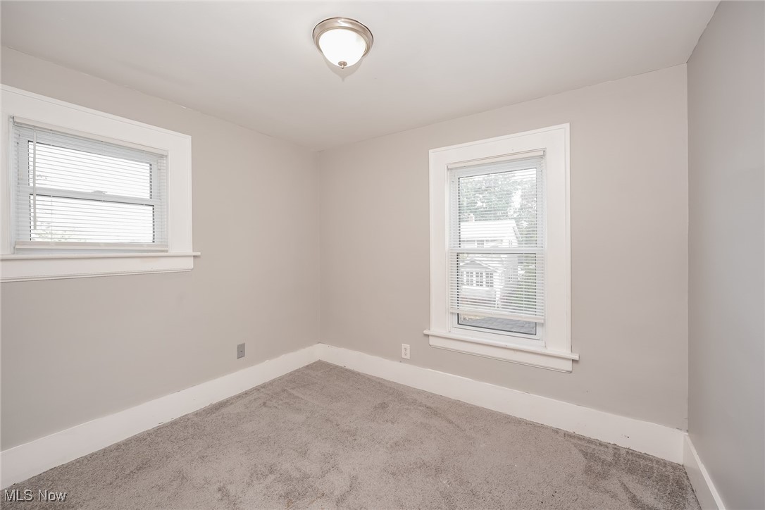 788 Saxon Avenue Akron OH 44314