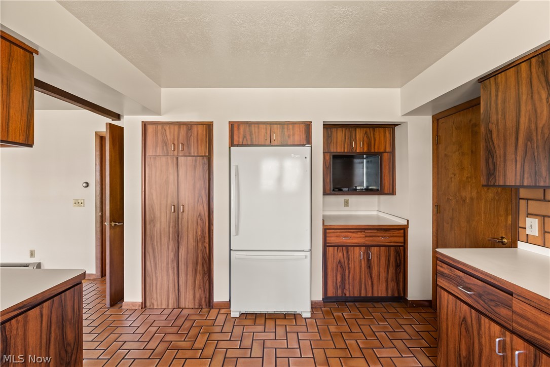 340 Edgemeer Place Oberlin OH 44074