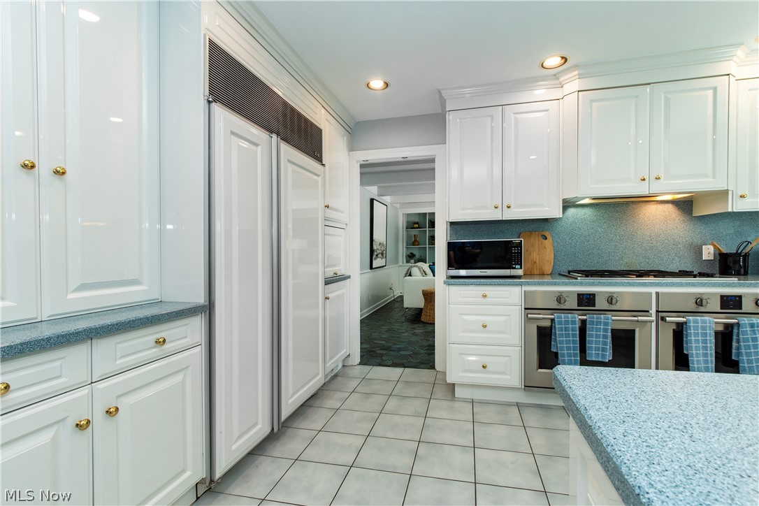 18220 Parkland Drive Shaker Heights OH 44122