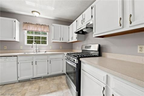 1309 Forest Avenue SE Massillon OH 44646