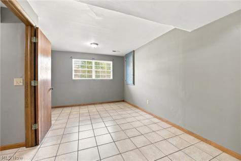 1309 Forest Avenue SE Massillon OH 44646