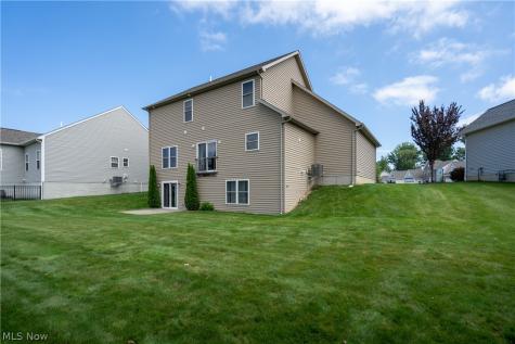 8712 Blue Heron Way Mentor OH 44060