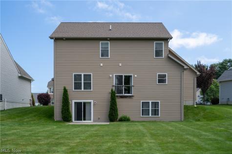 8712 Blue Heron Way Mentor OH 44060