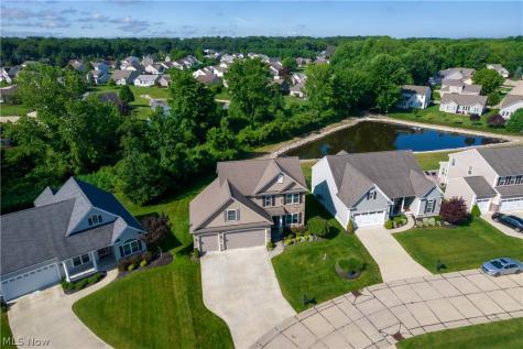 8712 Blue Heron Way Mentor OH 44060
