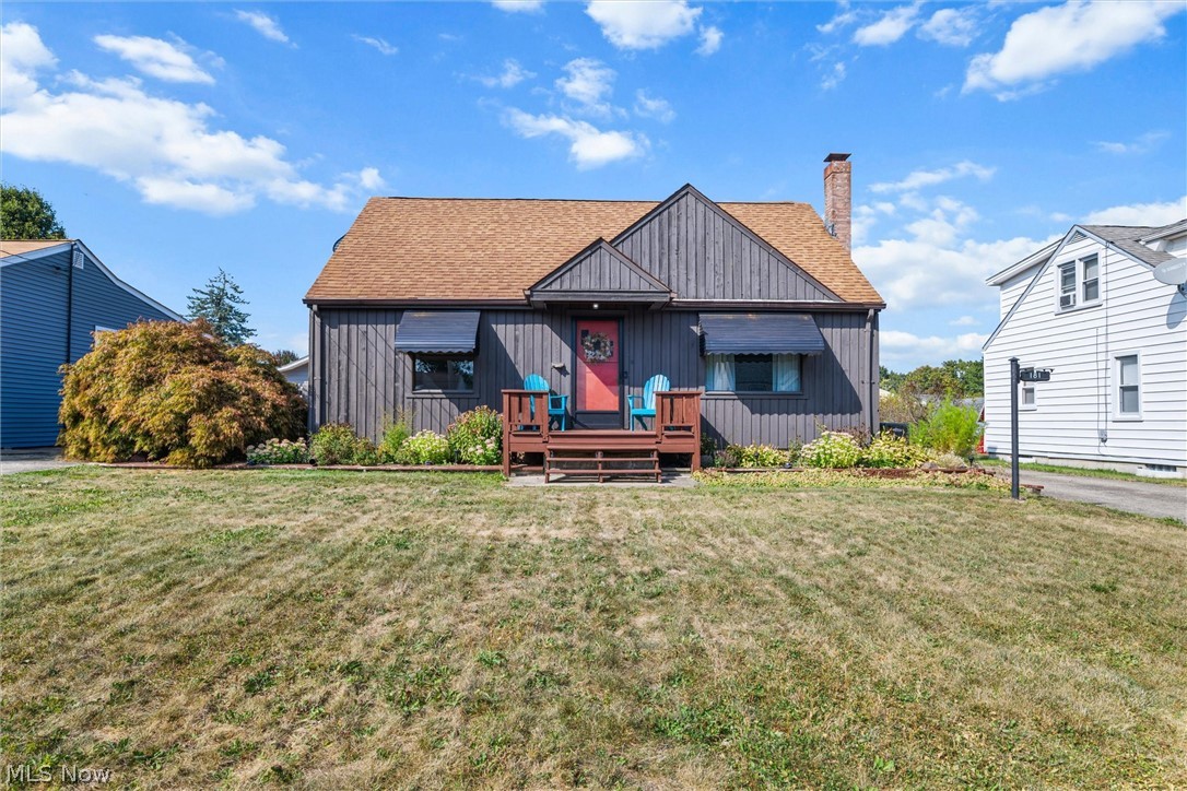 181 Renee Drive Struthers OH 44471