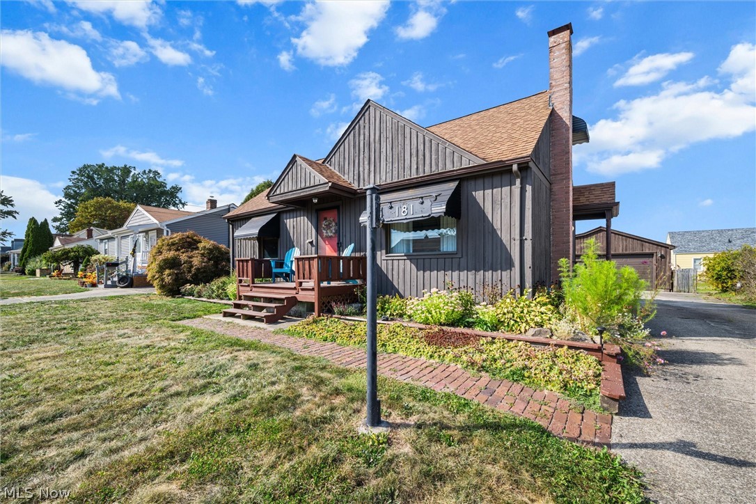 181 Renee Drive Struthers OH 44471
