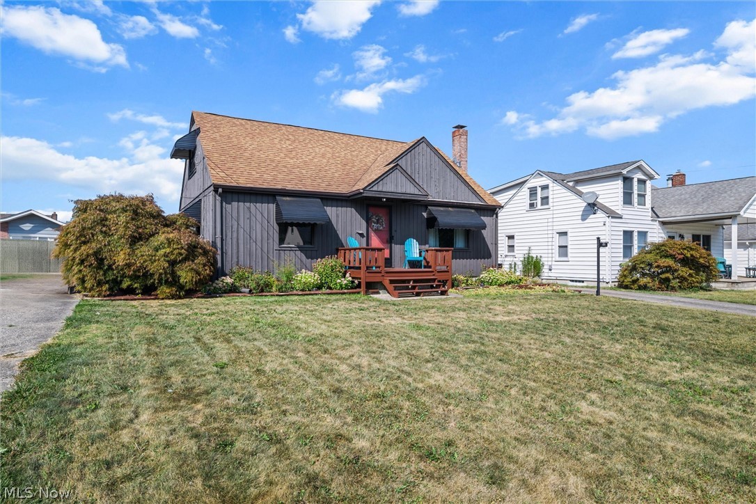 181 Renee Drive Struthers OH 44471