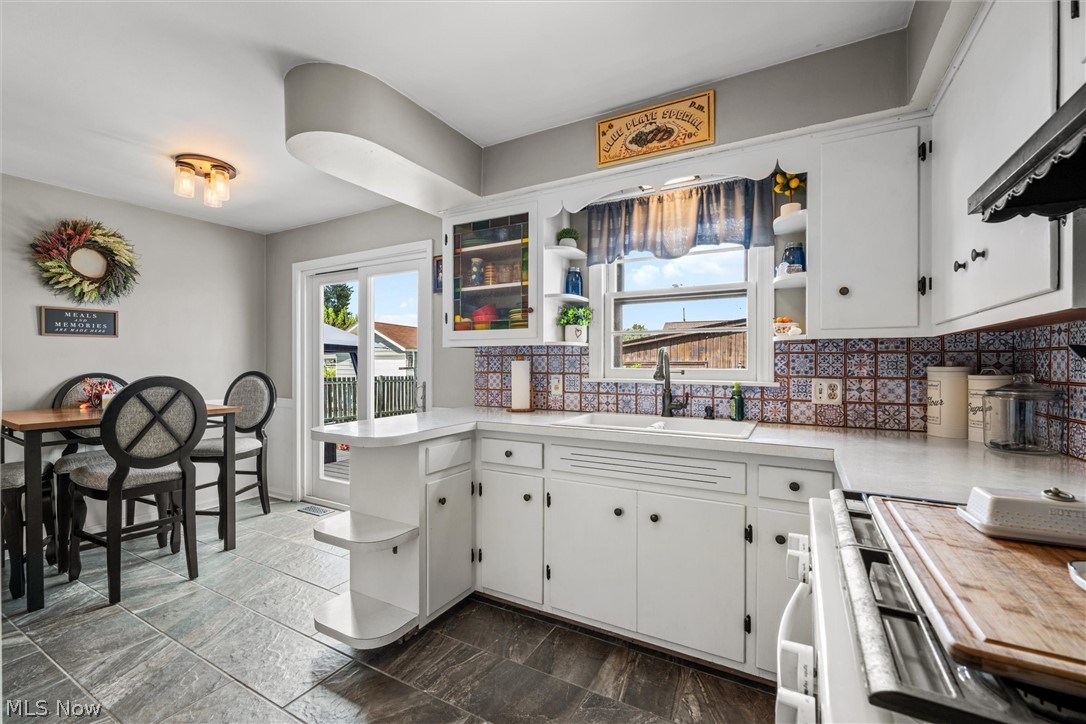 181 Renee Drive Struthers OH 44471