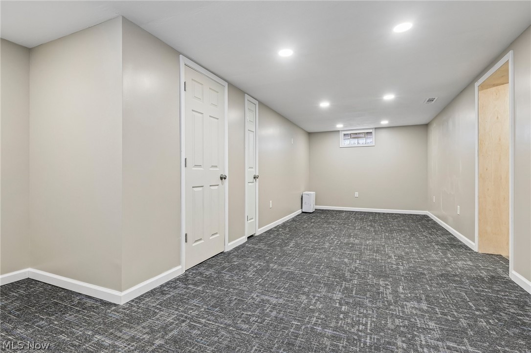 4136 Harwood Road South Euclid OH 44121
