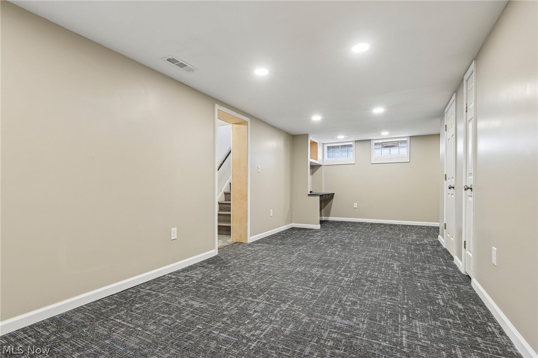4136 Harwood Road South Euclid OH 44121