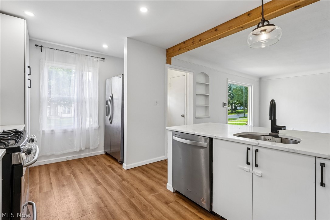 4136 Harwood Road South Euclid OH 44121