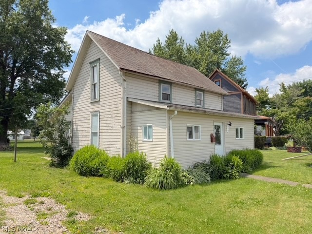 547 W State Street Newcomerstown OH 43832