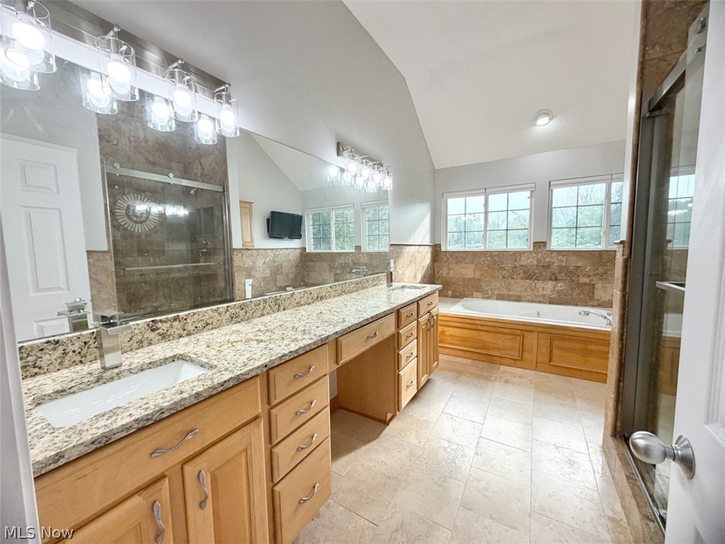 5831 Emerald Lakes Drive Medina OH 44256