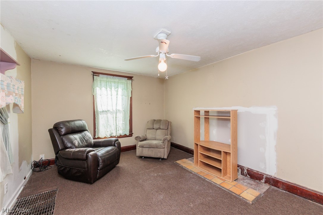 528 Turner Street Elyria OH 44035