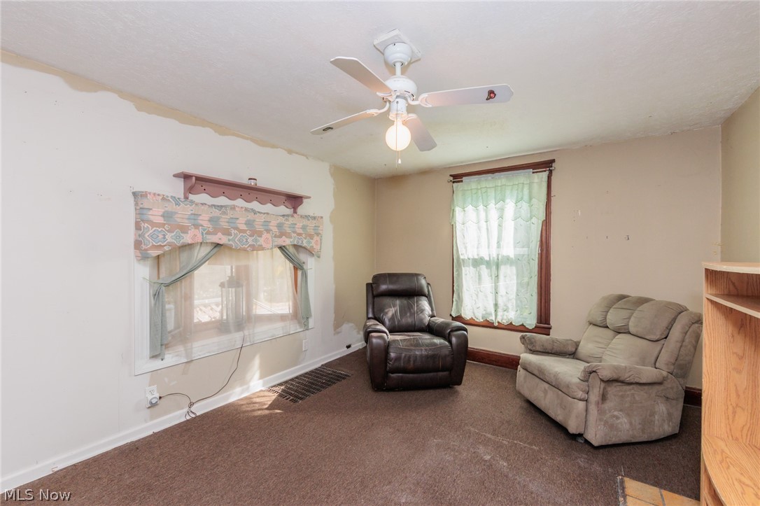 528 Turner Street Elyria OH 44035