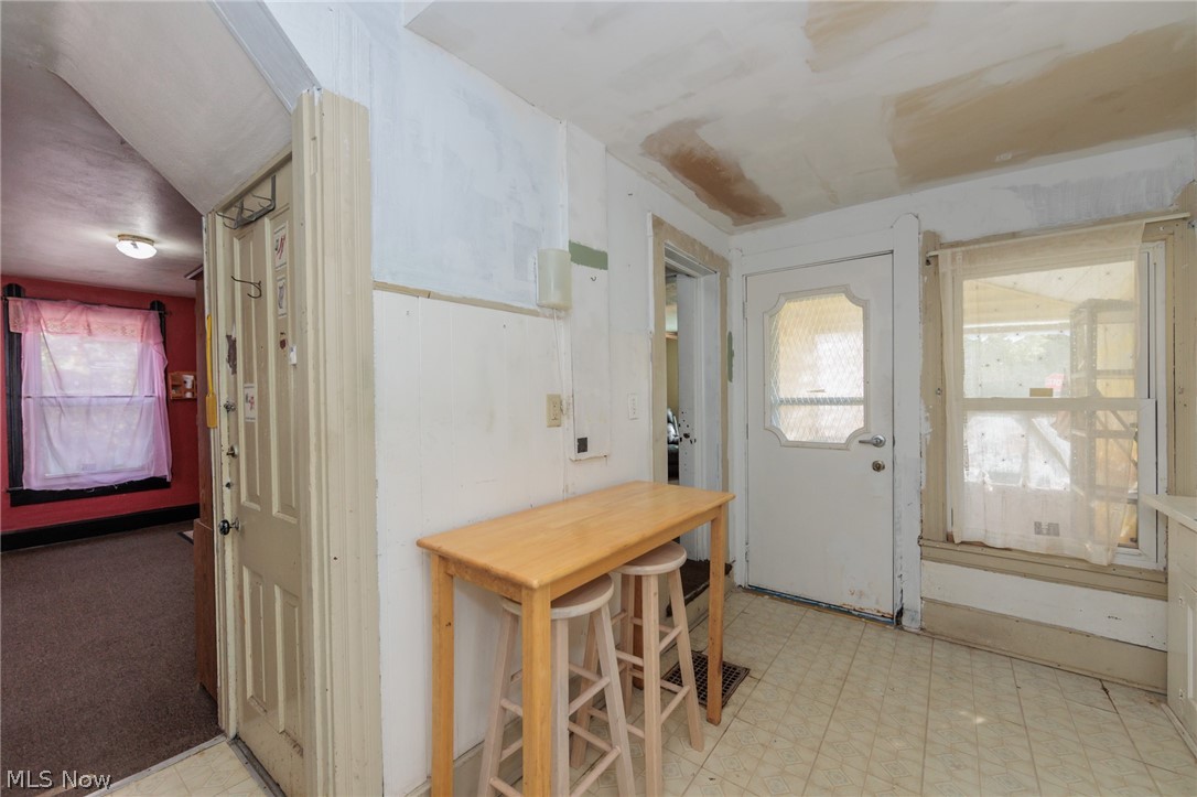 528 Turner Street Elyria OH 44035