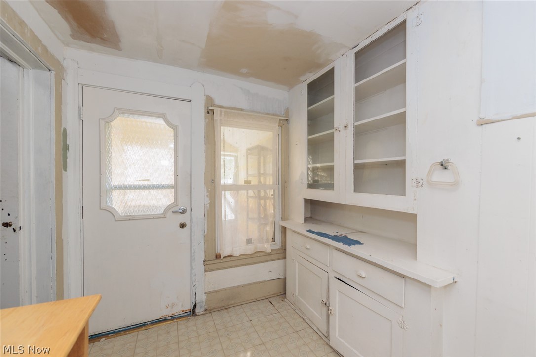 528 Turner Street Elyria OH 44035
