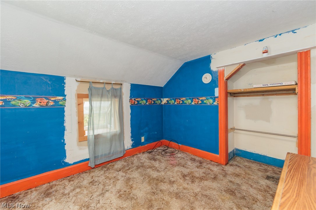 528 Turner Street Elyria OH 44035