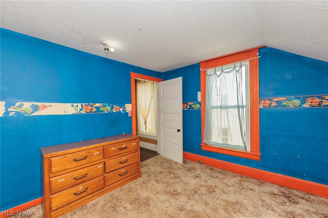 528 Turner Street Elyria OH 44035