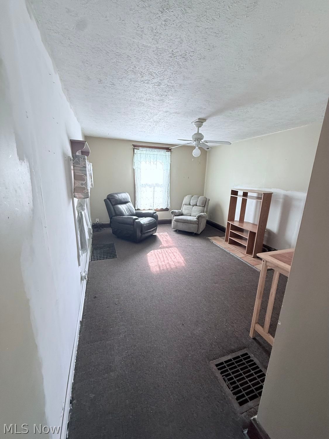 528 Turner Street Elyria OH 44035