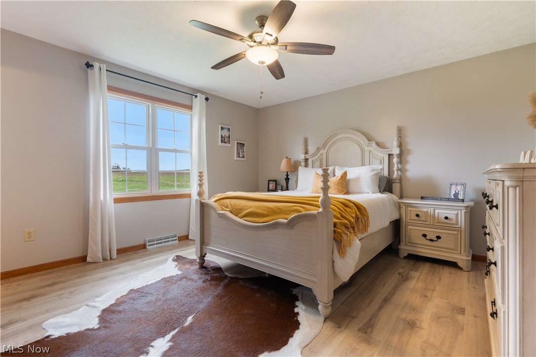 9272 Andora Road NE East Rochester OH 44625