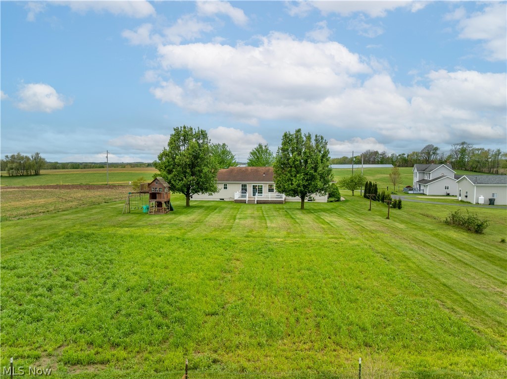 9272 Andora Road NE East Rochester OH 44625