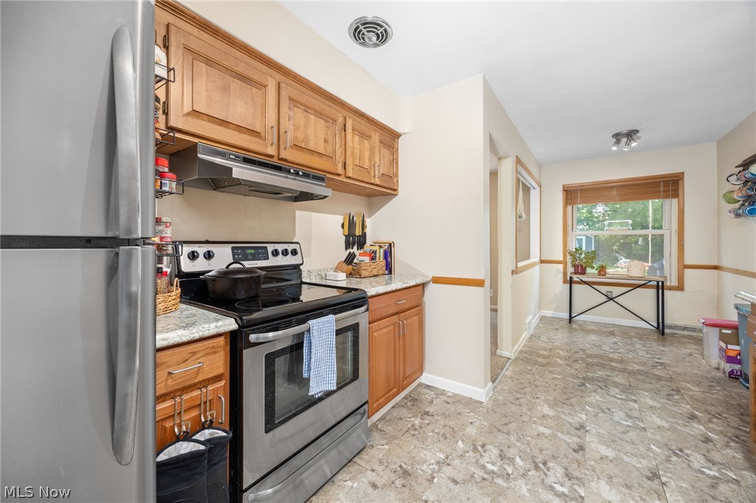 4888 N Sedgewick Road Lyndhurst OH 44124