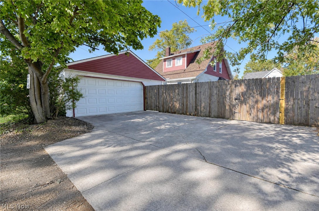 406 New 4th Street Fairport Harbor OH 44077