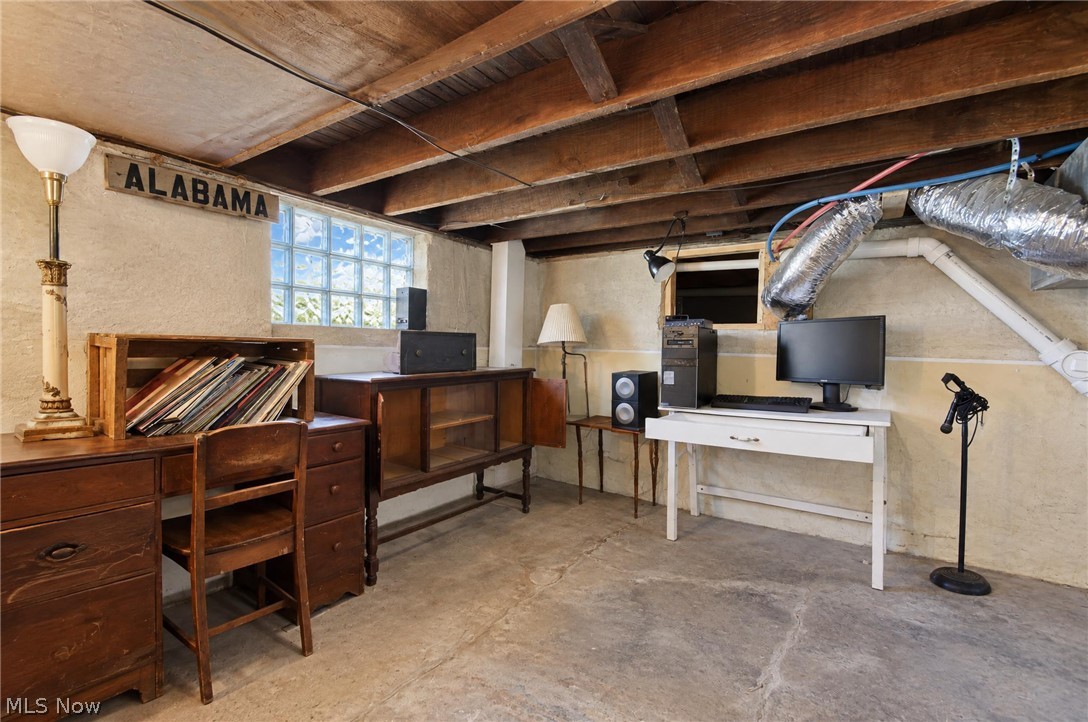 406 New 4th Street Fairport Harbor OH 44077