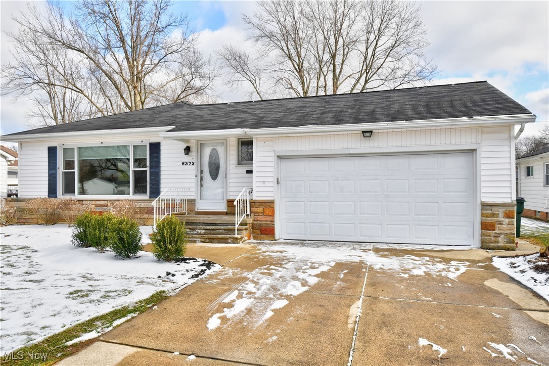 6372 Ashdale Road Mayfield Heights OH 44124