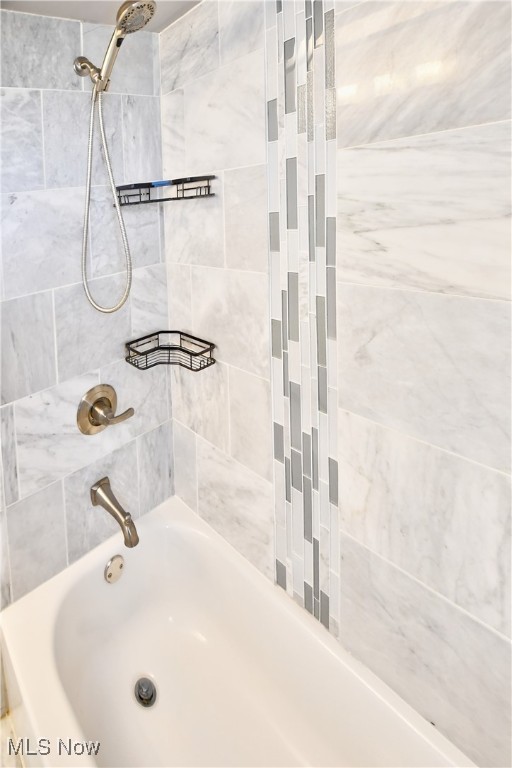 6372 Ashdale Road Mayfield Heights OH 44124