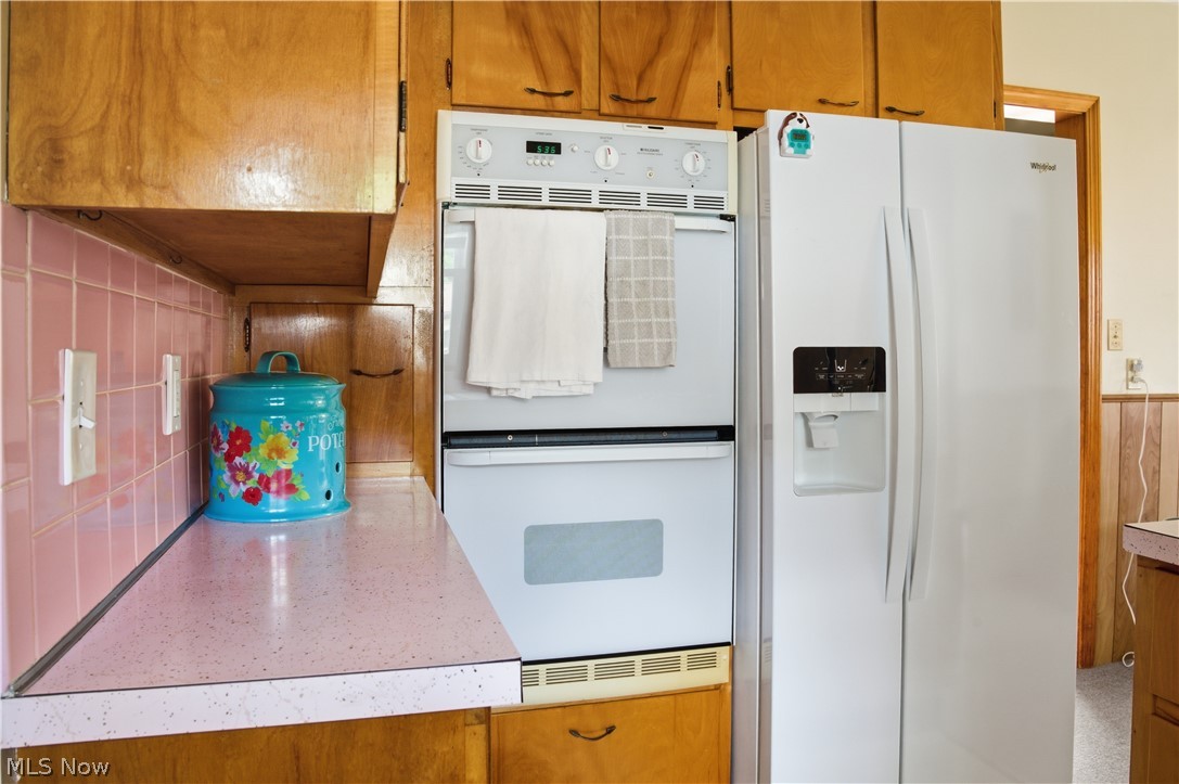 8225 Kenyon Drive SE Warren OH 44484