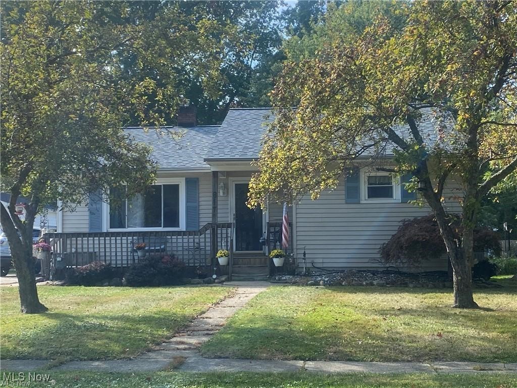 817 Pennsylvania Avenue Ashtabula OH 44004