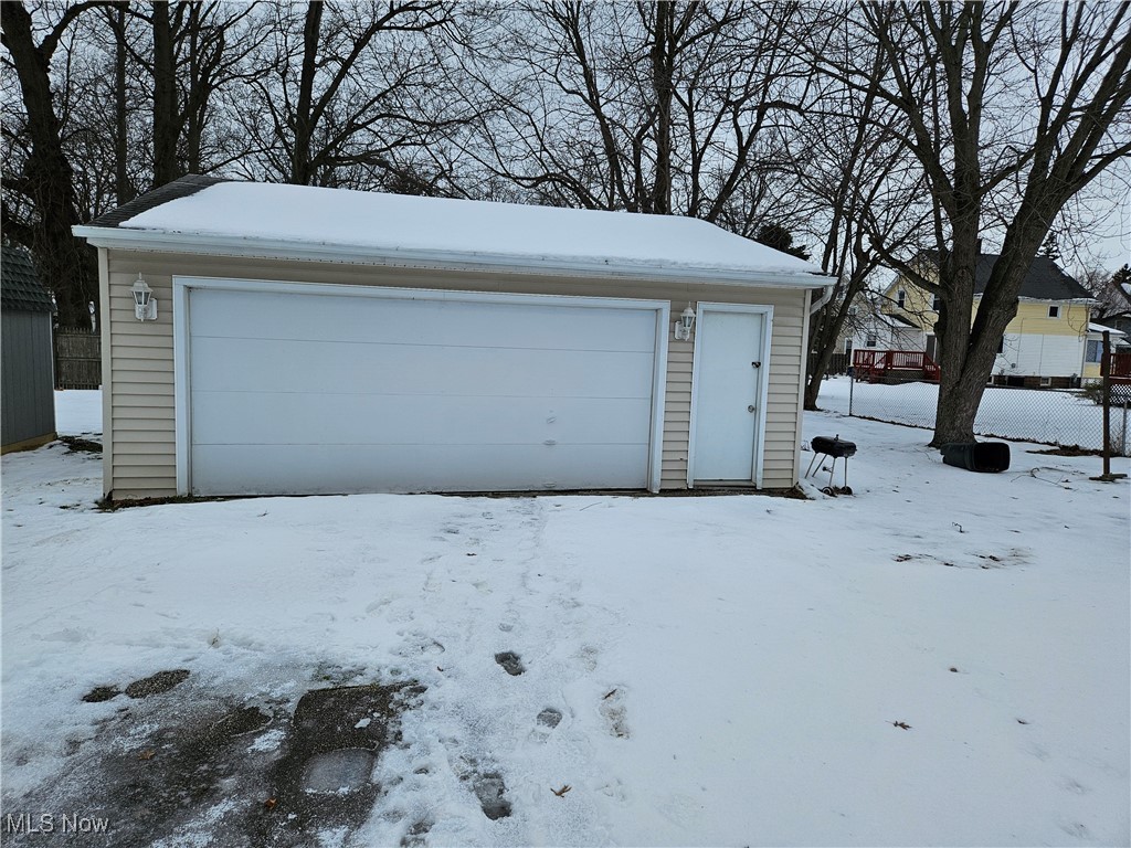 817 Pennsylvania Avenue Ashtabula OH 44004