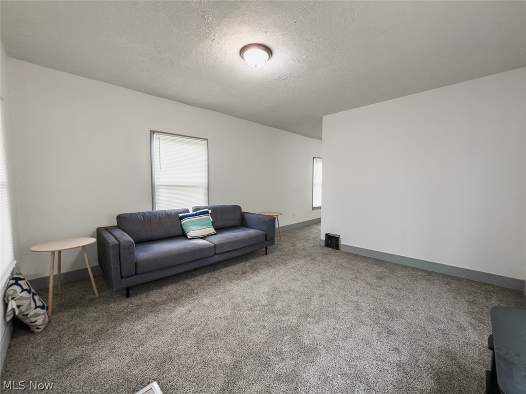 1747 5th Street SE Canton OH 44707