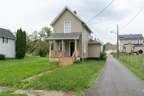 1747 5th Street SE Canton OH 44707