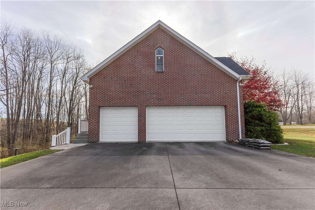 128 Willow Springs Drive Wellsburg WV 26070