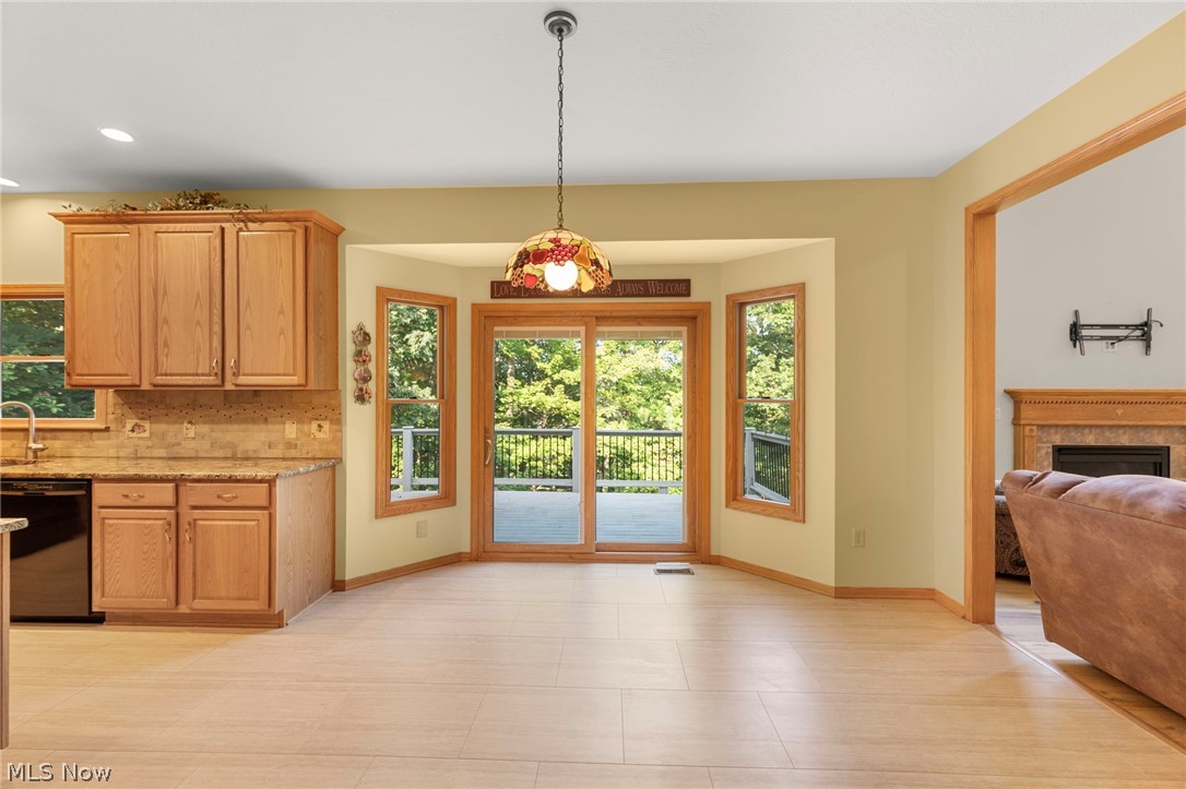 10 Cayuga Trail Malvern OH 44644