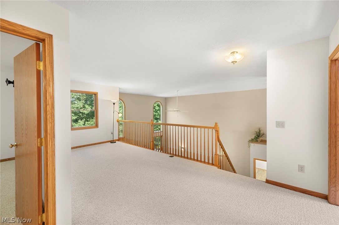 10 Cayuga Trail Malvern OH 44644