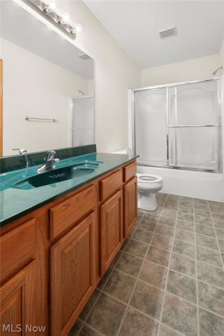 10 Cayuga Trail Malvern OH 44644