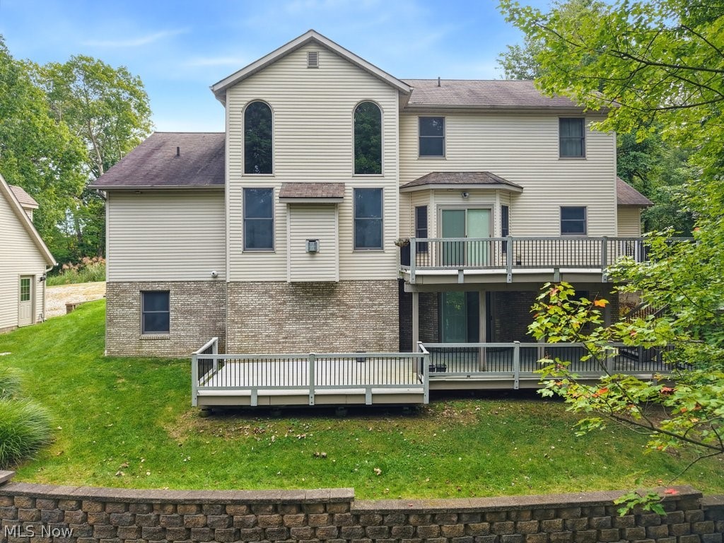 10 Cayuga Trail Malvern OH 44644