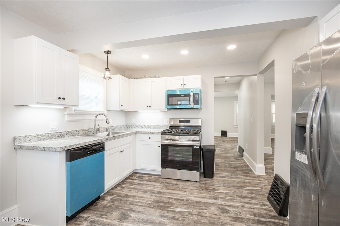 693 Roslyn Avenue Akron OH 44320