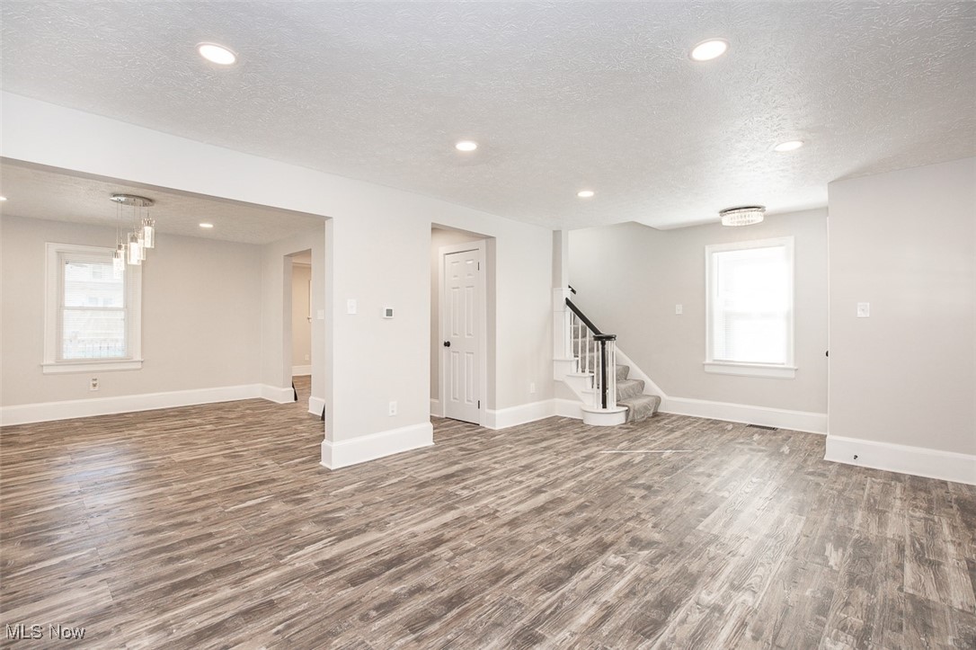 693 Roslyn Avenue Akron OH 44320